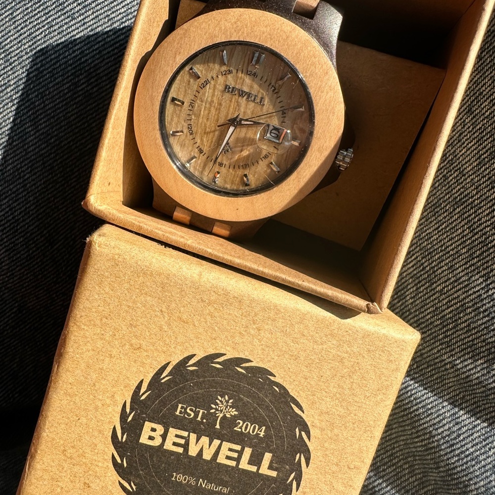 Women's Natural Wood Watch - Brown